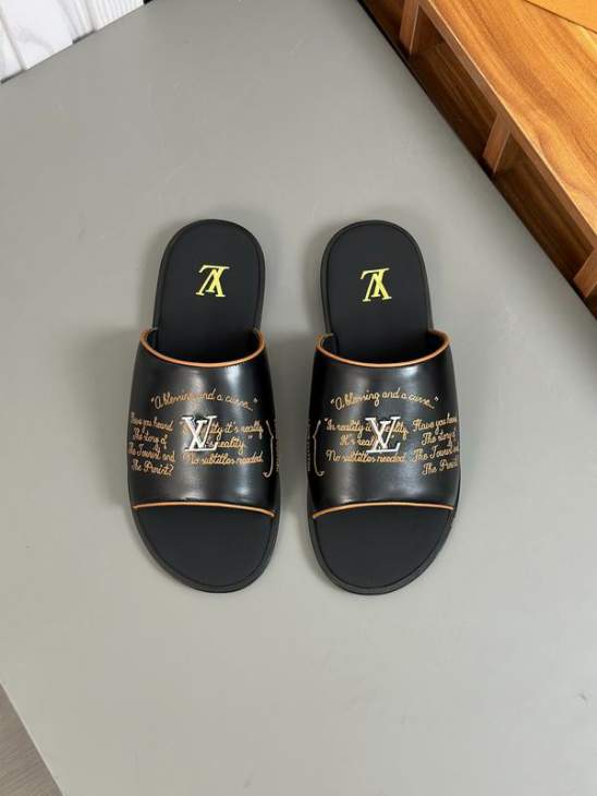 Picture of Louis Vuitton Slippers _SKULVsz38-45mnf05481280